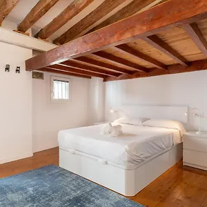 The Sailor House, Duplex Center Apartamento